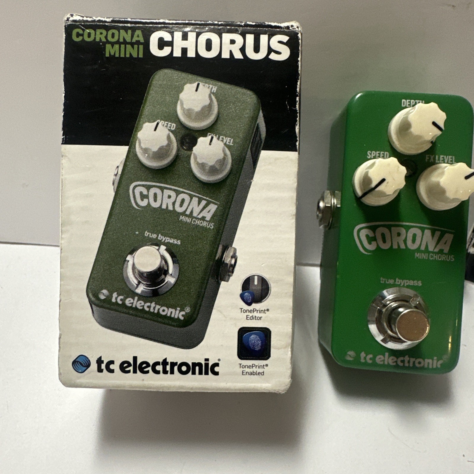 TC Electronic Corona Chorus Guitar Effect Pedal