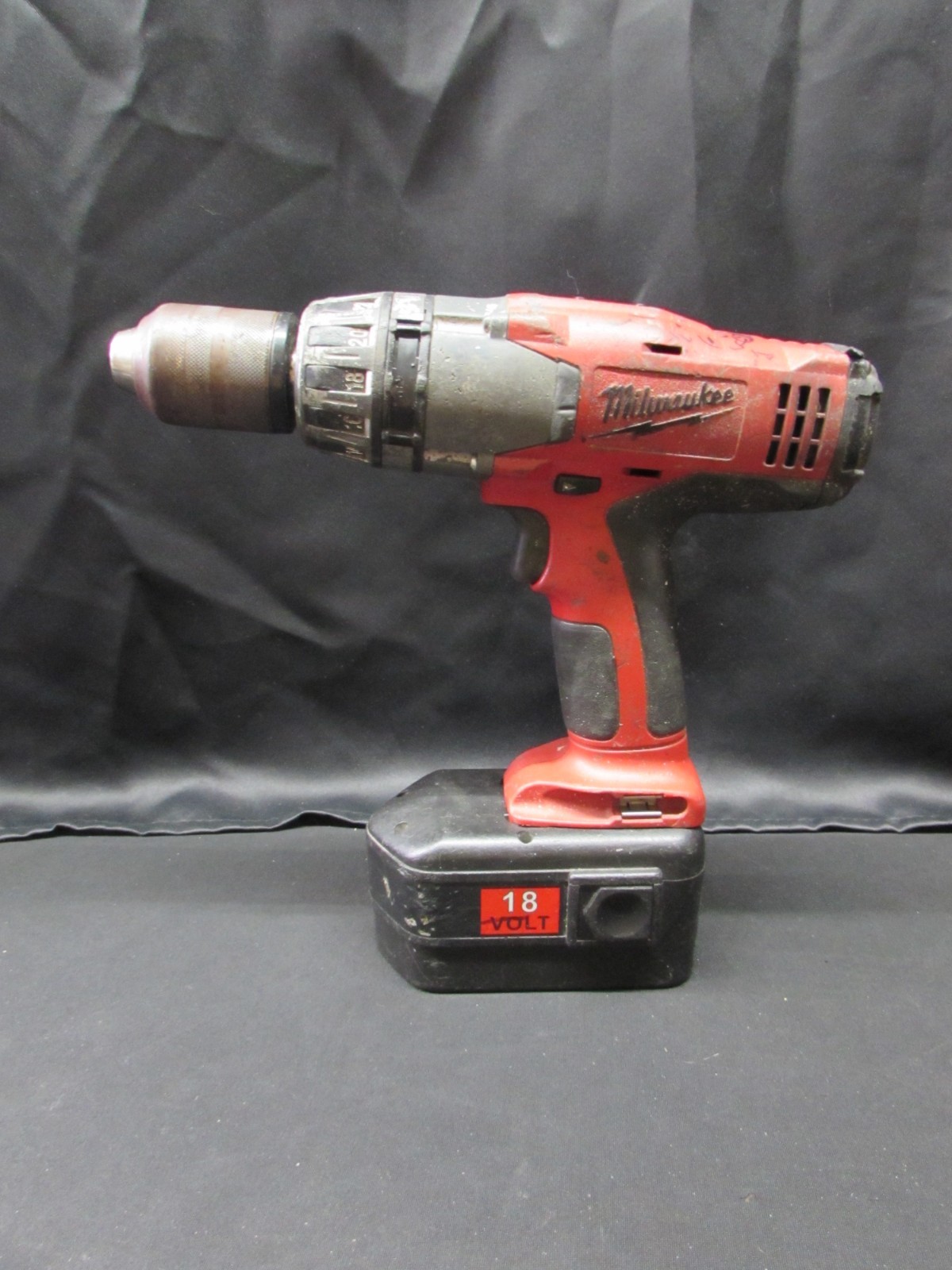 Vintage Milwaukee 1/2-Inch 18V Hammer Drill w/ 2Ah Battery 0824-20 ~ SF
