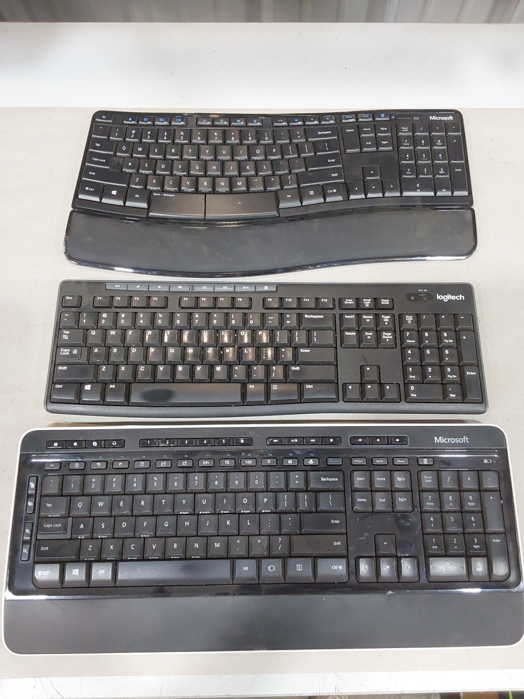 MISC KEYBOARDS,(LOT OF 3 ) MIRCOSOFT, LOGITECH (WIRELESS)