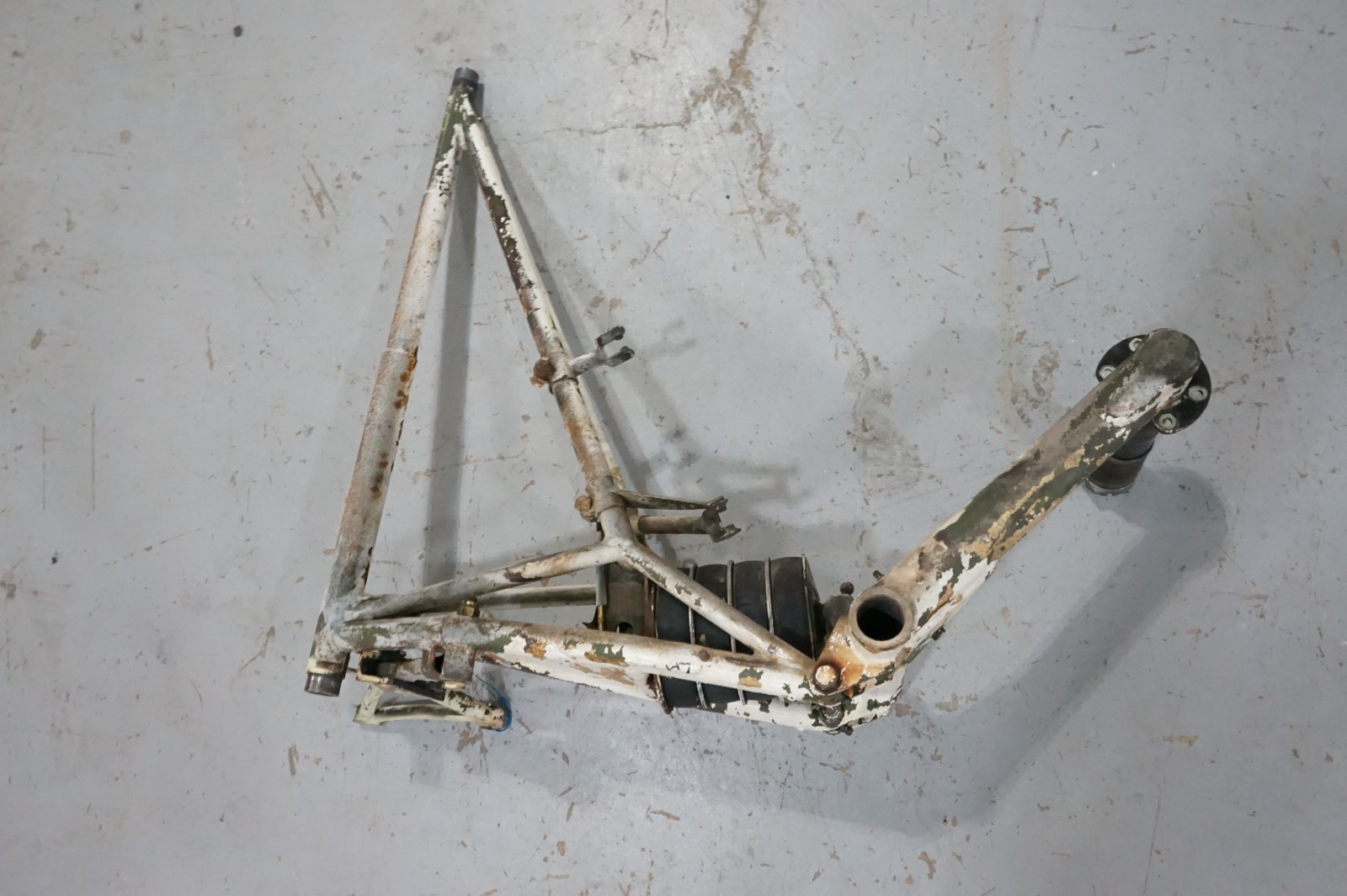 Mooney M20E R/H Main Gear Assembly & Truss, P/N: 520000-514