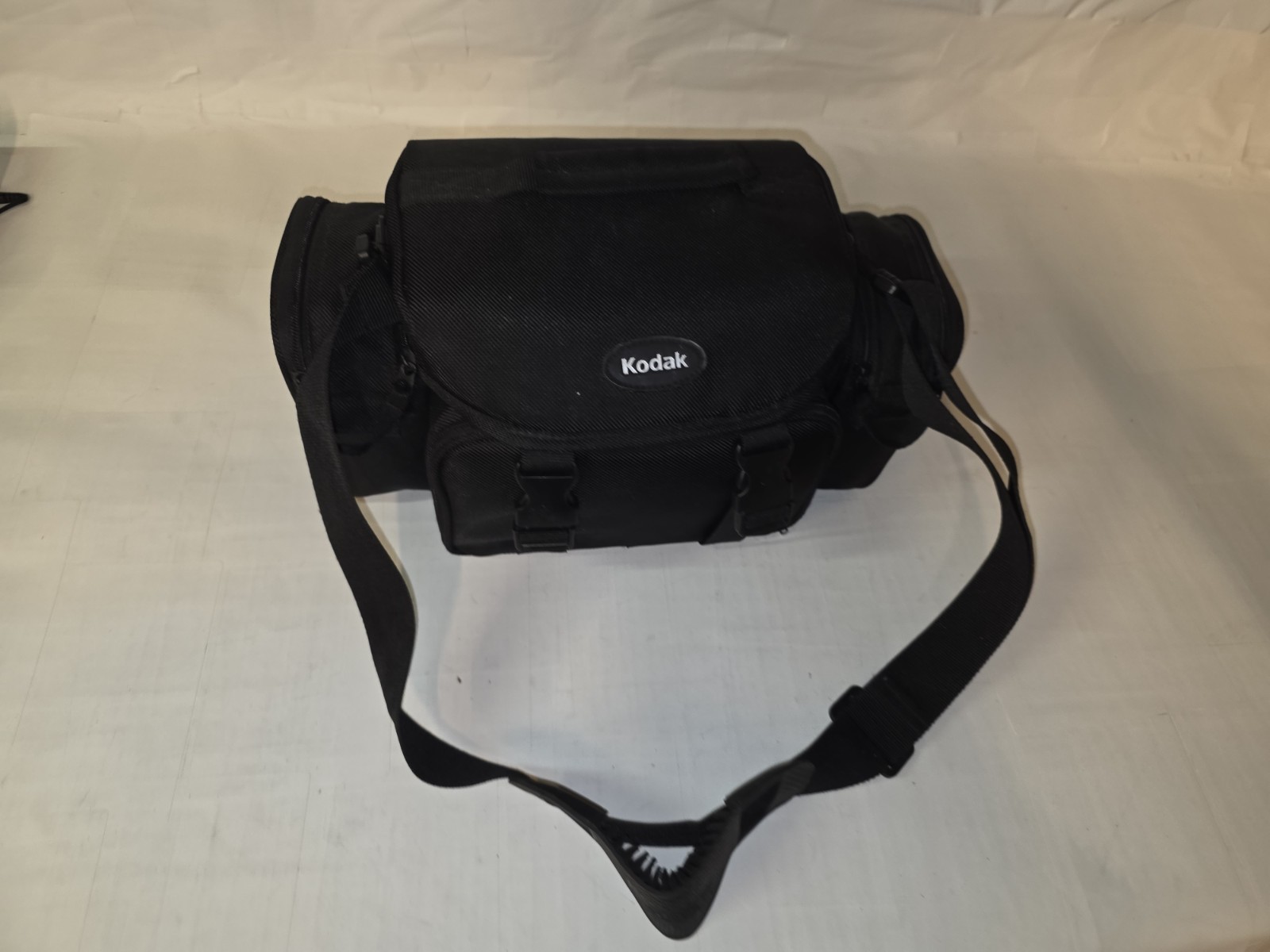 Kodak EasyShare Printer Dock Series 3 Photo Printer Bundle Untested w/Camera Bag