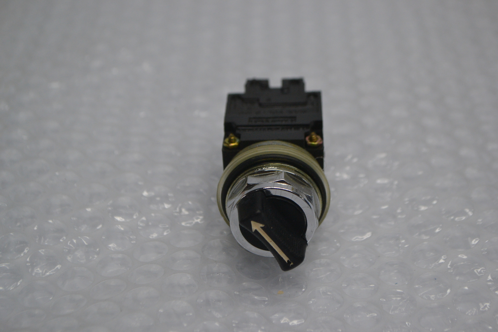 GENERAL ELECTRIC CR104G SELECTOR SWITCH NSNP