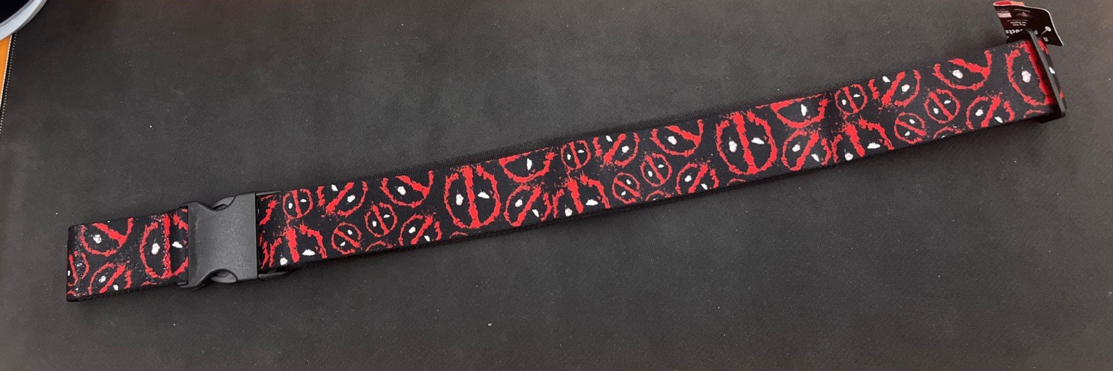 Buckle Down Marvel Deadpool Luggage Strap Plastic Buckle