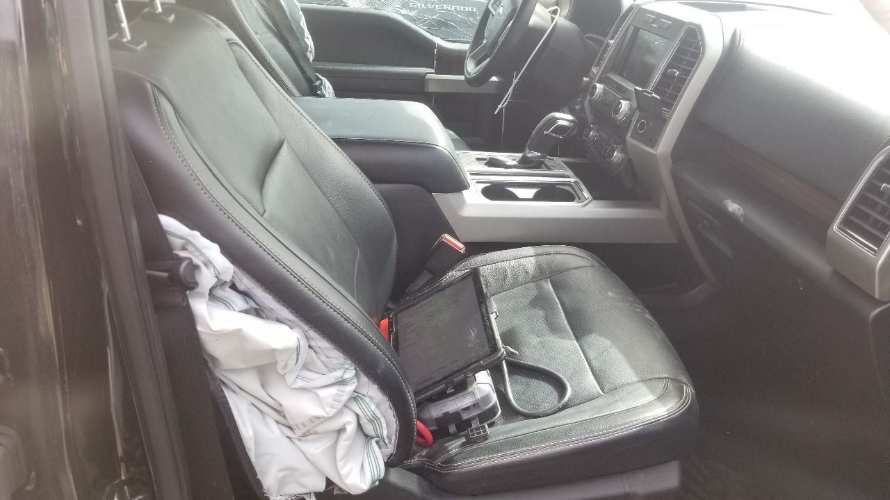 17 FORD F150 3.5L LOWER AIR SHUTTER ASSEMBLY