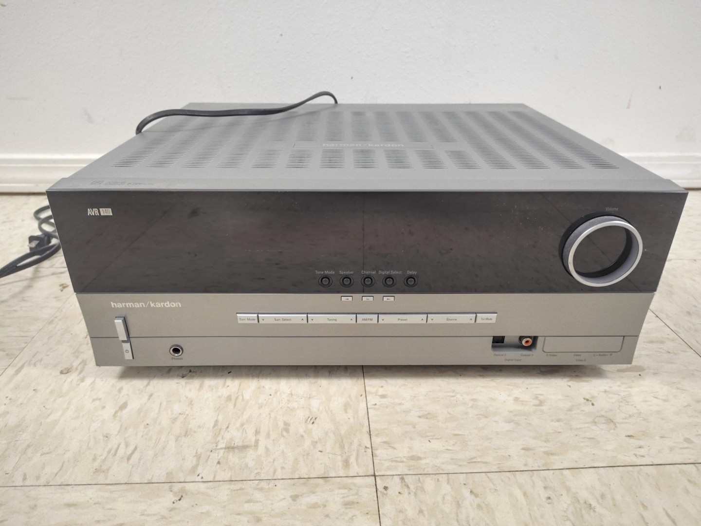 Harman Kardon AVR 140 Home Theater 6.1 Ch. AV Stereo Receiver Tested Works