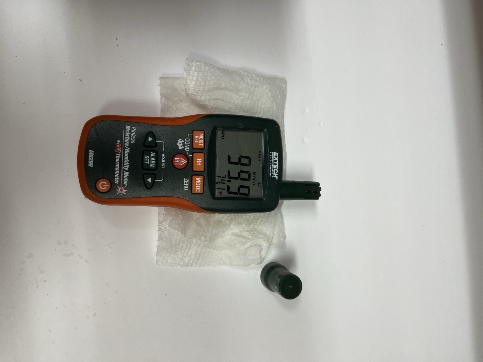 Extech MO290 Digital Pinless Moisture/Humidity Meter with IR Thermometer