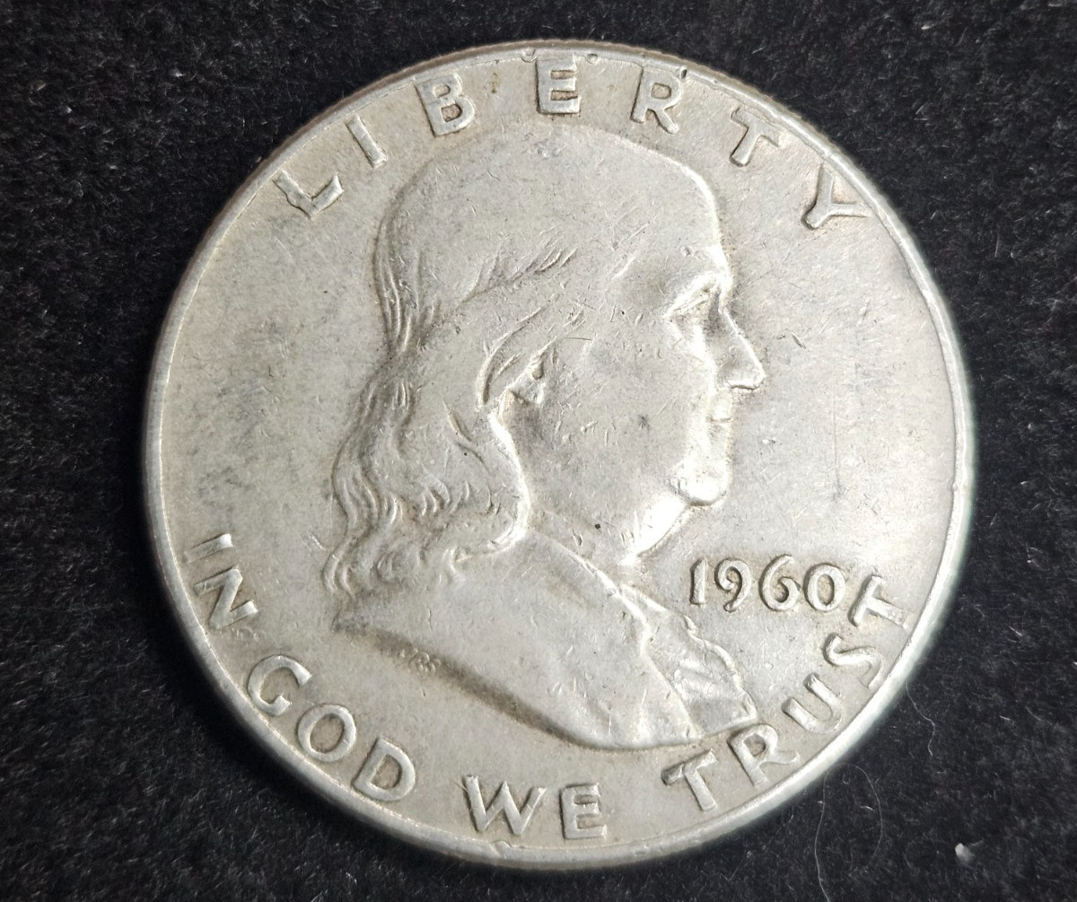 Random Date/Mint - 90% Silver Franklin Half Dollar Fine Grade Circulated