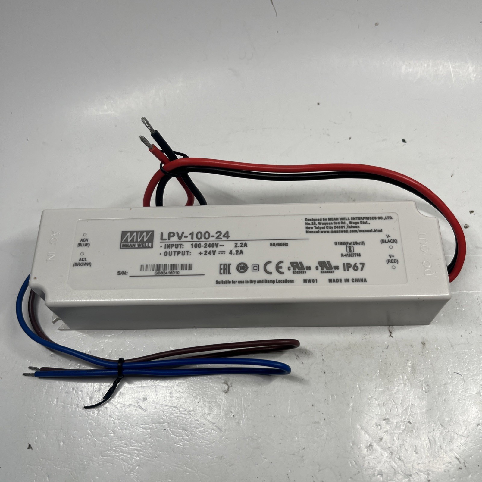 Mean Well LPV-100-24 Enclosed Switching LED Power Supply 24 Volts 4.2 Amps 100.8