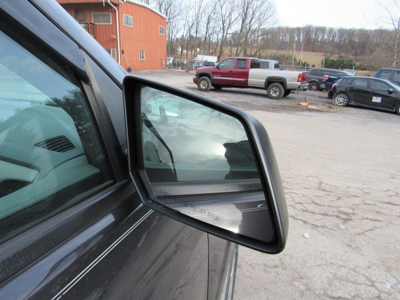 TRAVERSE 2016 Glove Box 1028605