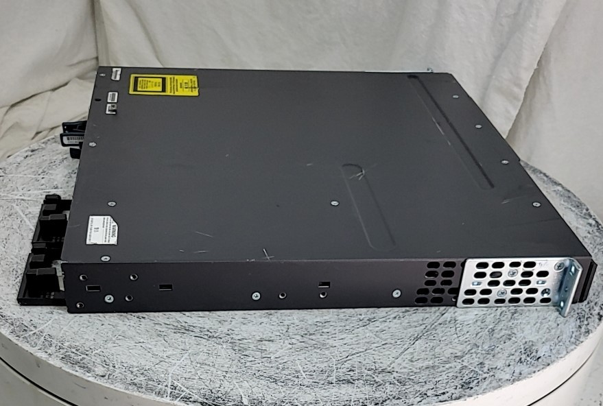 CISCO WS-C3560X-24PS-S Network Switch 24-port SEE NOTES
