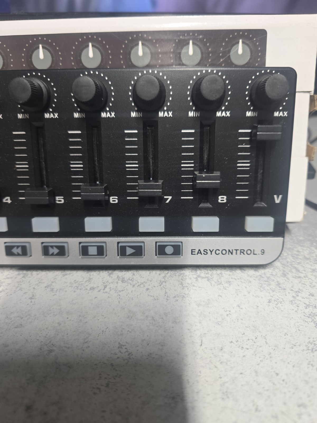 MIDI Worlde Easy Control Mini 9 Portable USB 9 Slim-Line Control Controller,