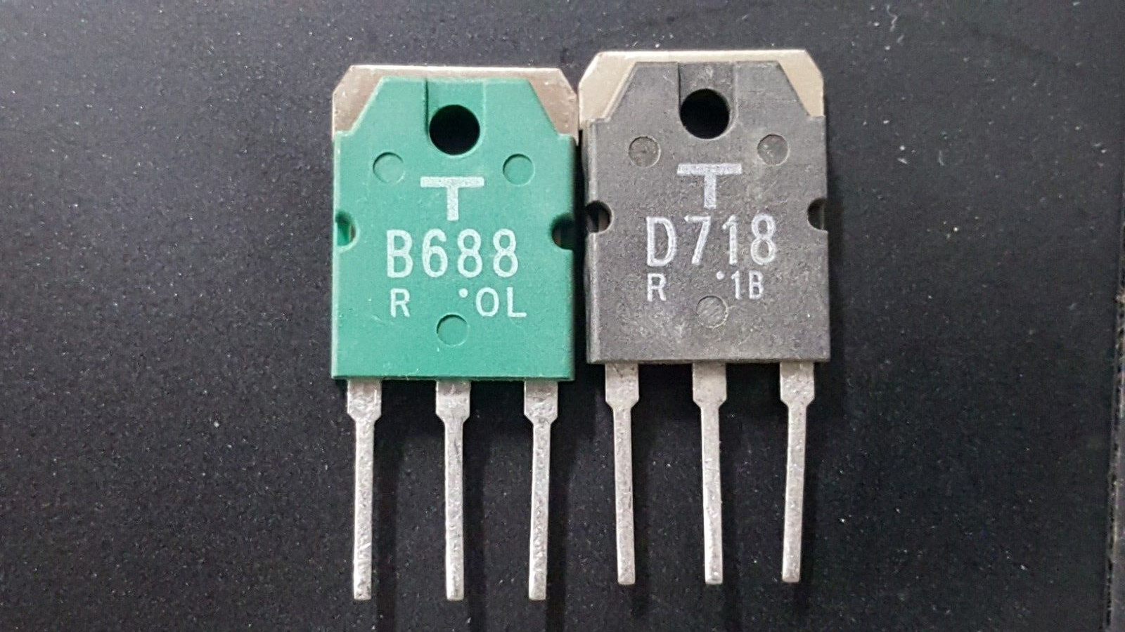 Toshiba TRANSISTOR 2SD718-R  & 2SB688-R complementary obtained from Onkyo (Note)