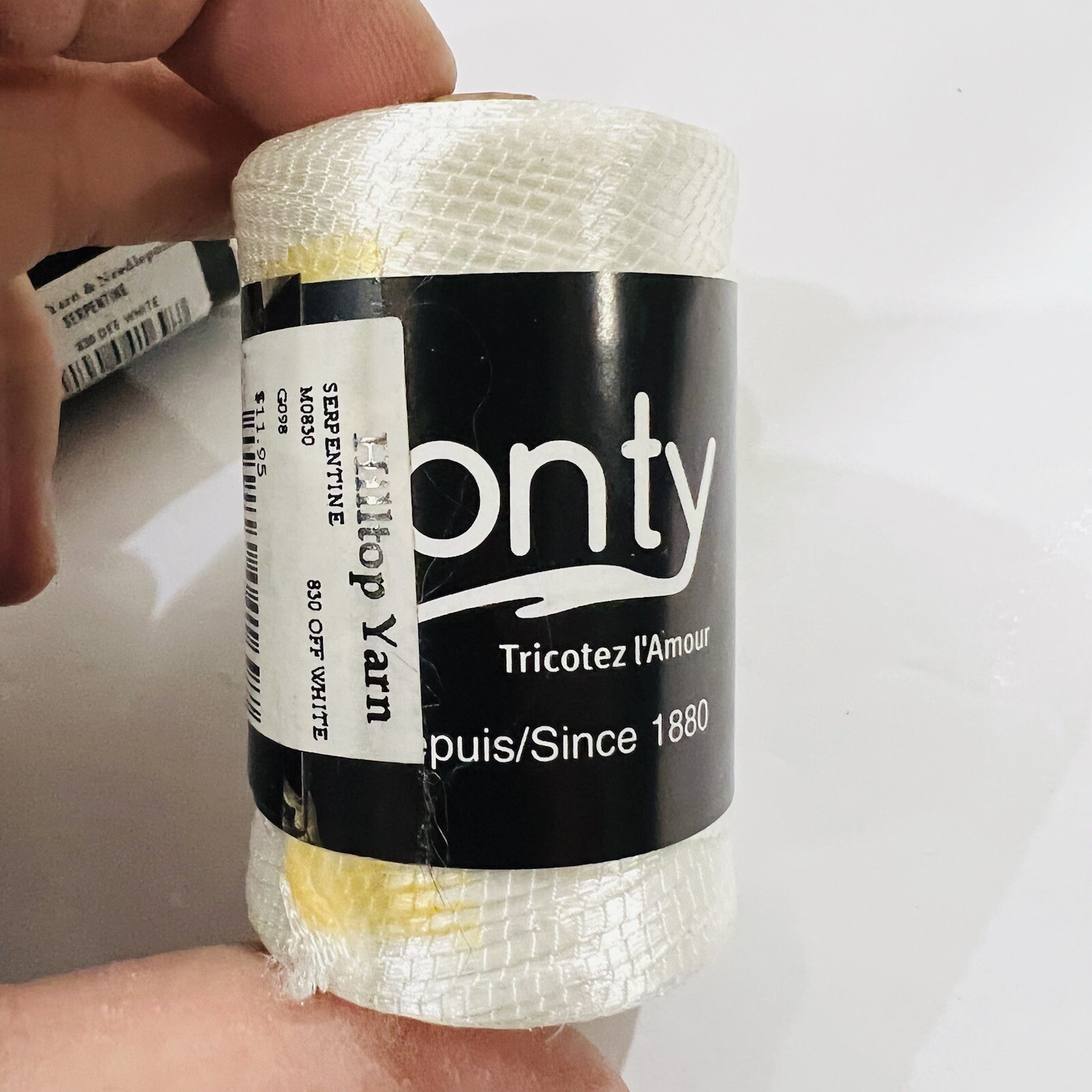 Spool Fonty Serpentine Yarn - White Knitting, Crocheting, Embroidery Lot Of 8