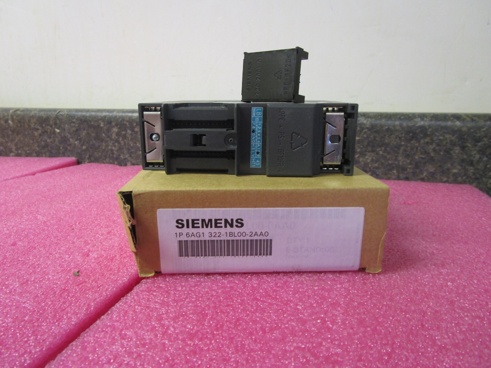 New Siemens 6AG1 322-1BL00-2AA0 - SIPLUS S7-300 SIPLUS SM322  - FAST US Ship!