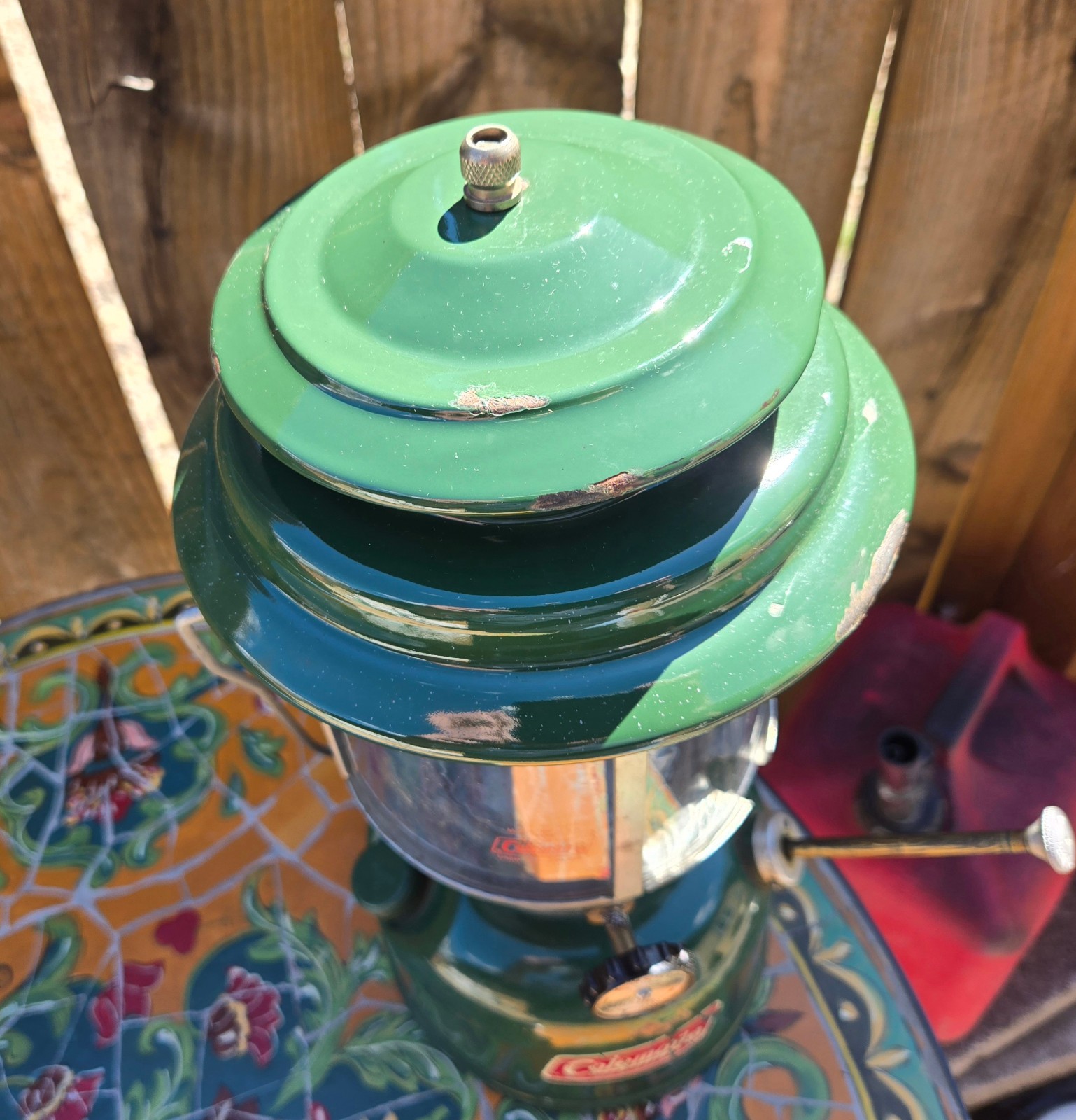 Coleman 1981 Lantern 220K Double Mantle Globe