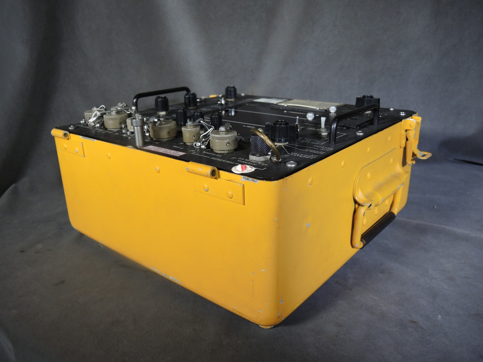 Avionics Howell H337NP-901 Engine Test Set Analyzer G-159 Lear-25 DH-6 Equipment