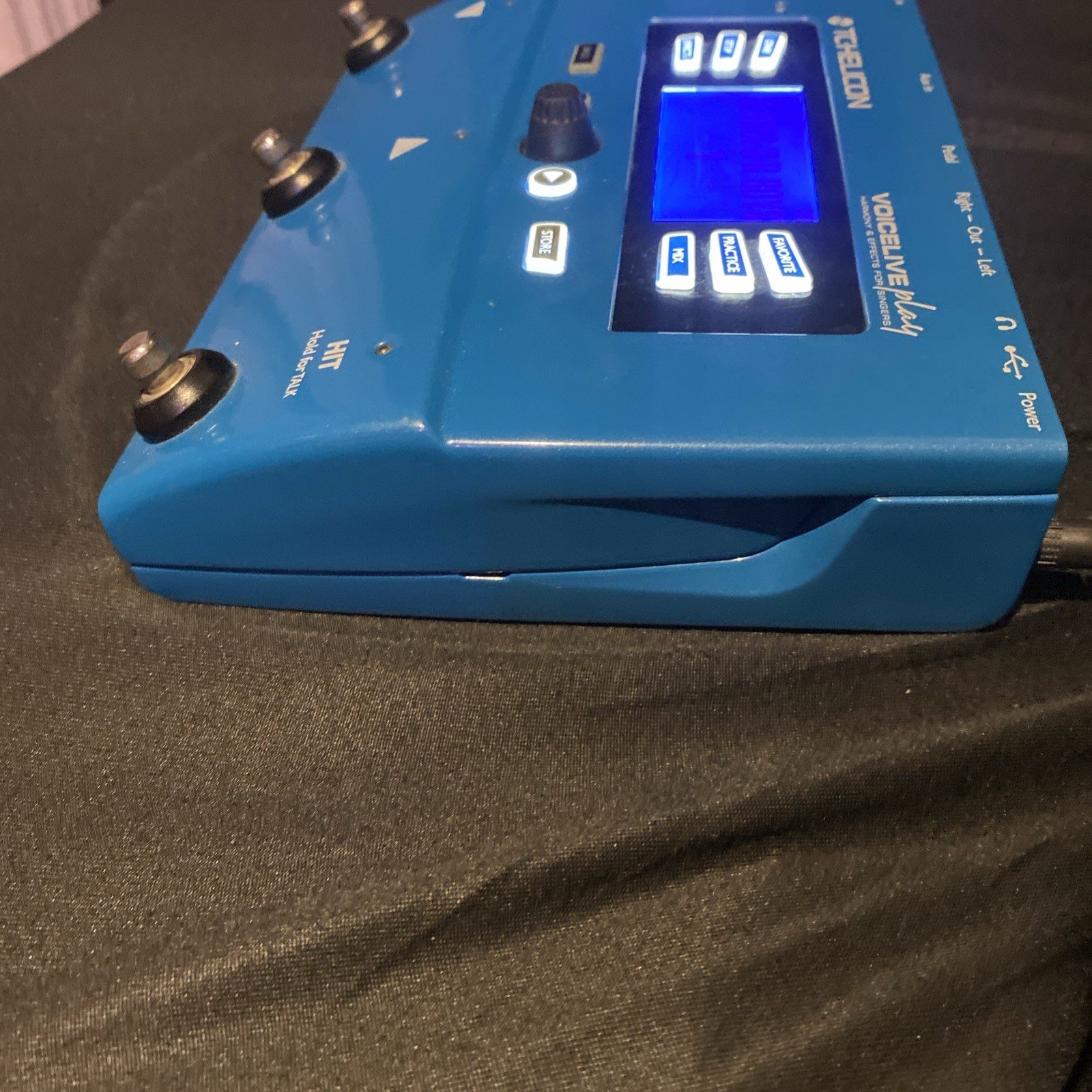 TC-Helicon VoiceLive Play Vocal Multi-Effects Processor EXCELLENT CONDITION