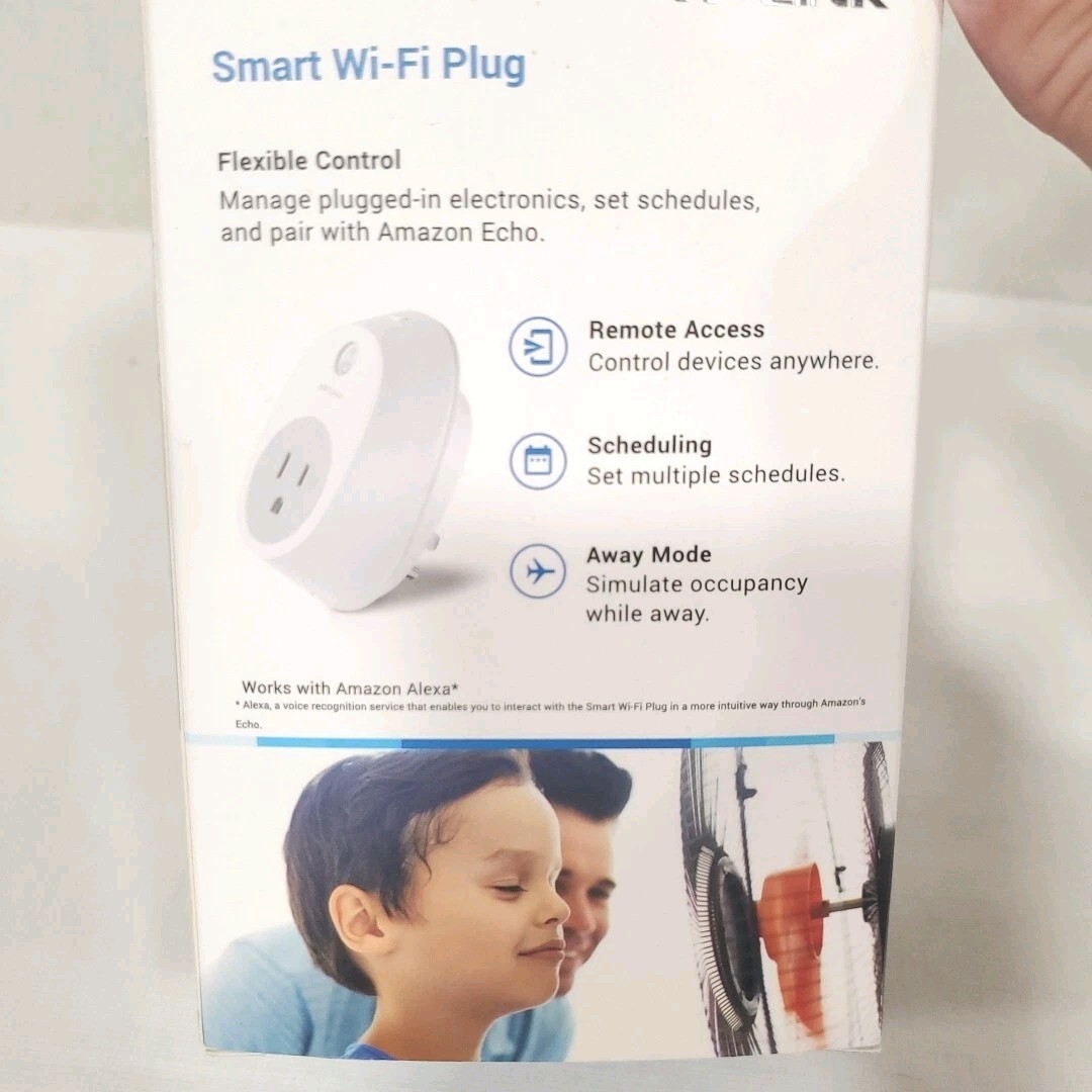 TP-Link Smart Wi-Fi Plug Model HS100 Control From Anywhere NEW Open Box