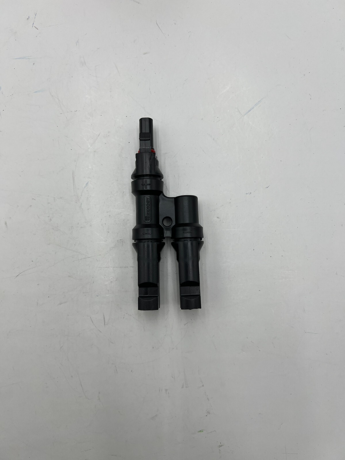 Renogy Solar Panel Parallel Branch Connectors Black CNCT-MC4Y
