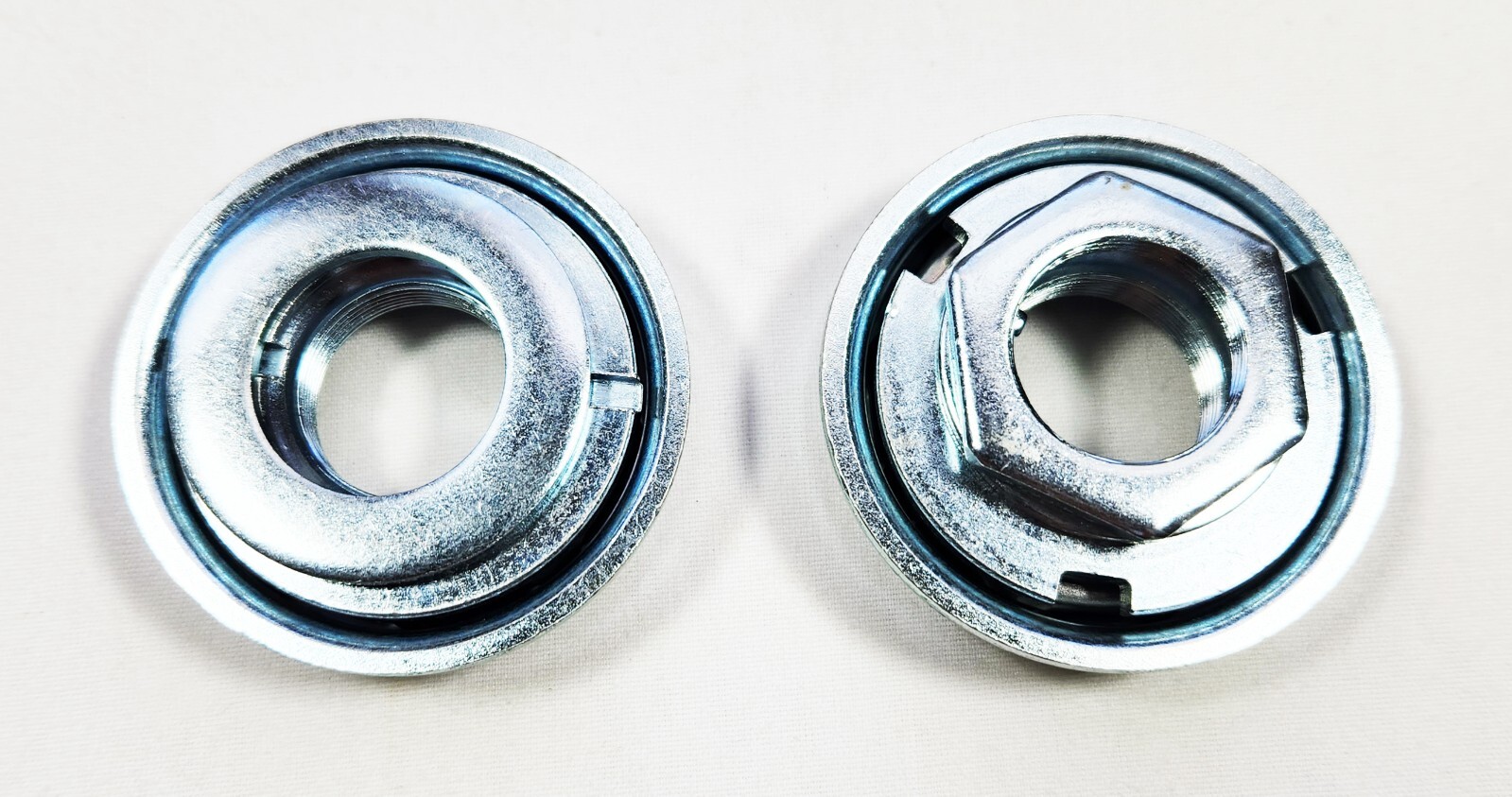 American 1PC Crank Bottom Bracket Set Cups / Bearings
