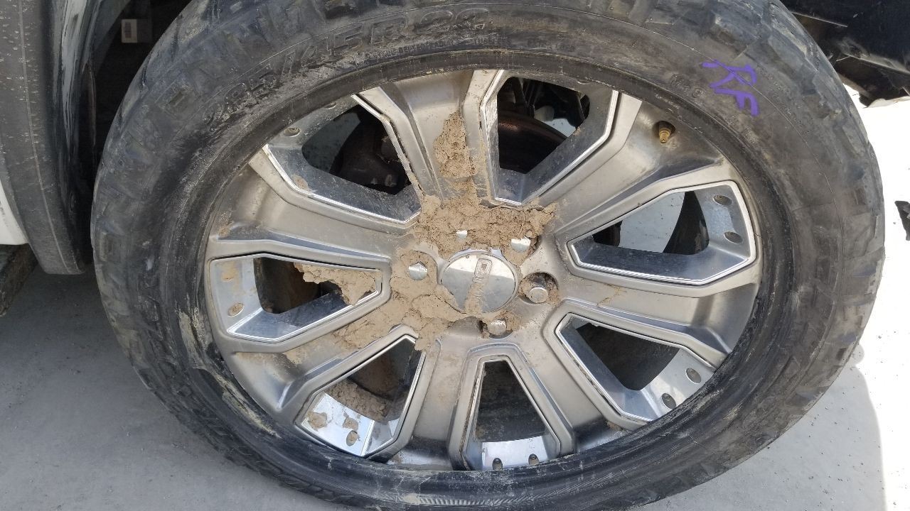 18 GMC SIERRA DENALI 1500 6.2L FRONT AIR SHUTTER