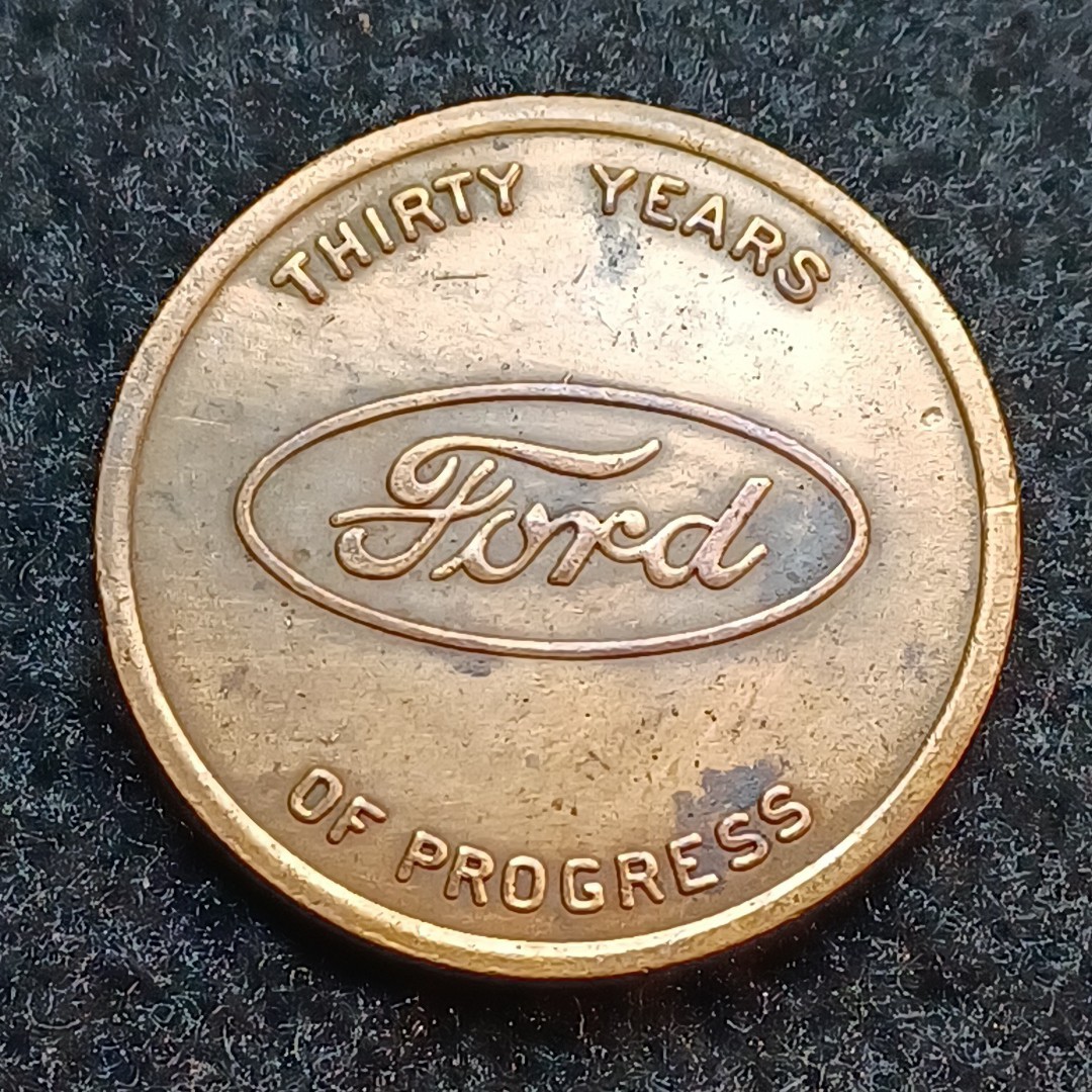 FORD 30 Years of Progress 1903 - 1933  V8 Vintage Token Coin Medal 1 1/4"