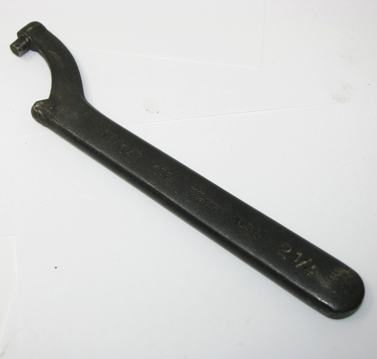 Martin 457 Spanner Tool Wrench 2-1/4" Circle Diameter 17/64" Pin Diameter USA
