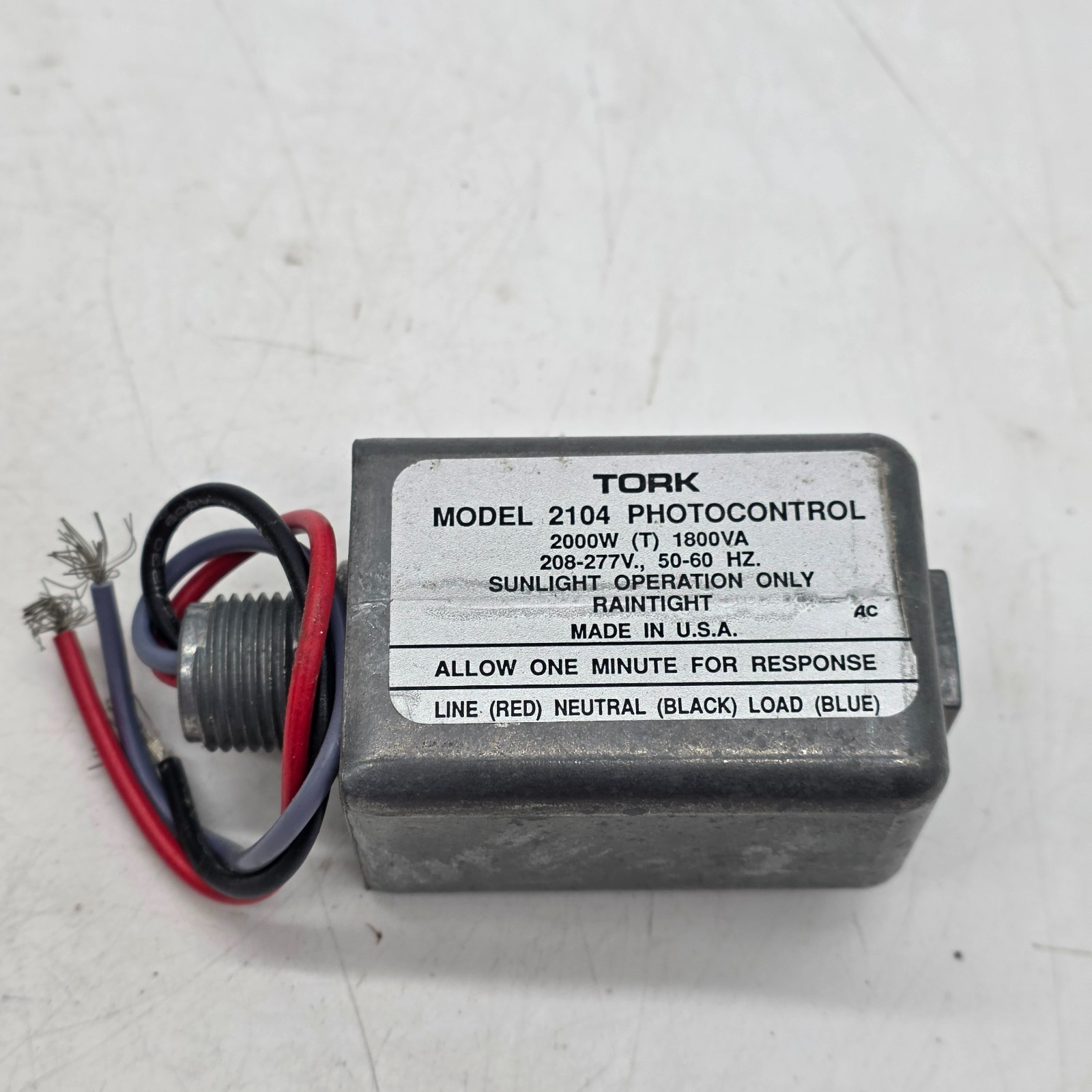 Tork 2104 Photocontrol 208-277VAC 2000W Twist Lock Conduit Mount Light Sensor