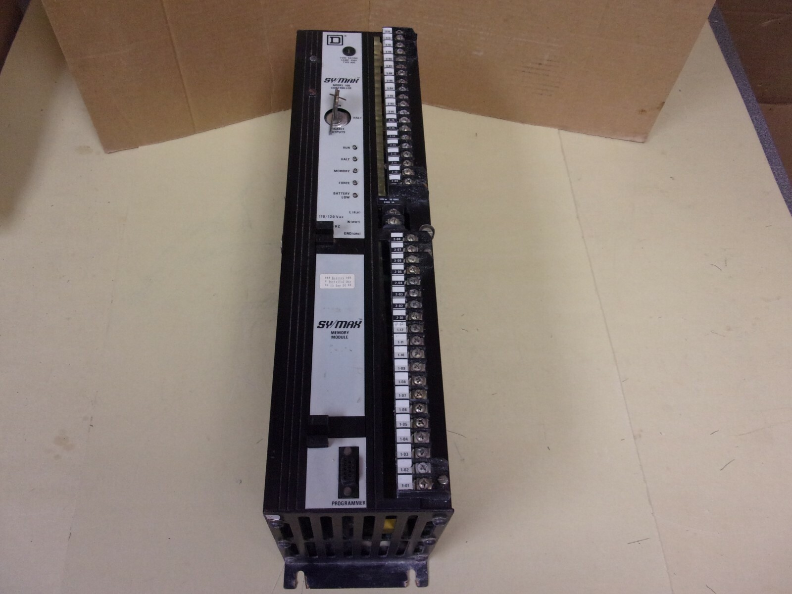 Square D SY/Max 8020-SCP-121-R Controller With Memory Module Model 100