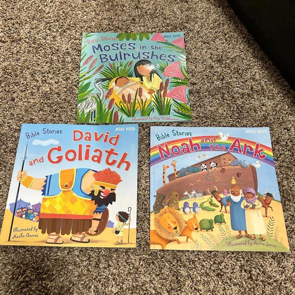 Scholastic Paperbacks Biblical Story Books (3)