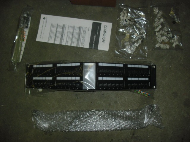 New CommScope 48-Port Modular patch Angled Panel 1100A GS3-48 760066571
