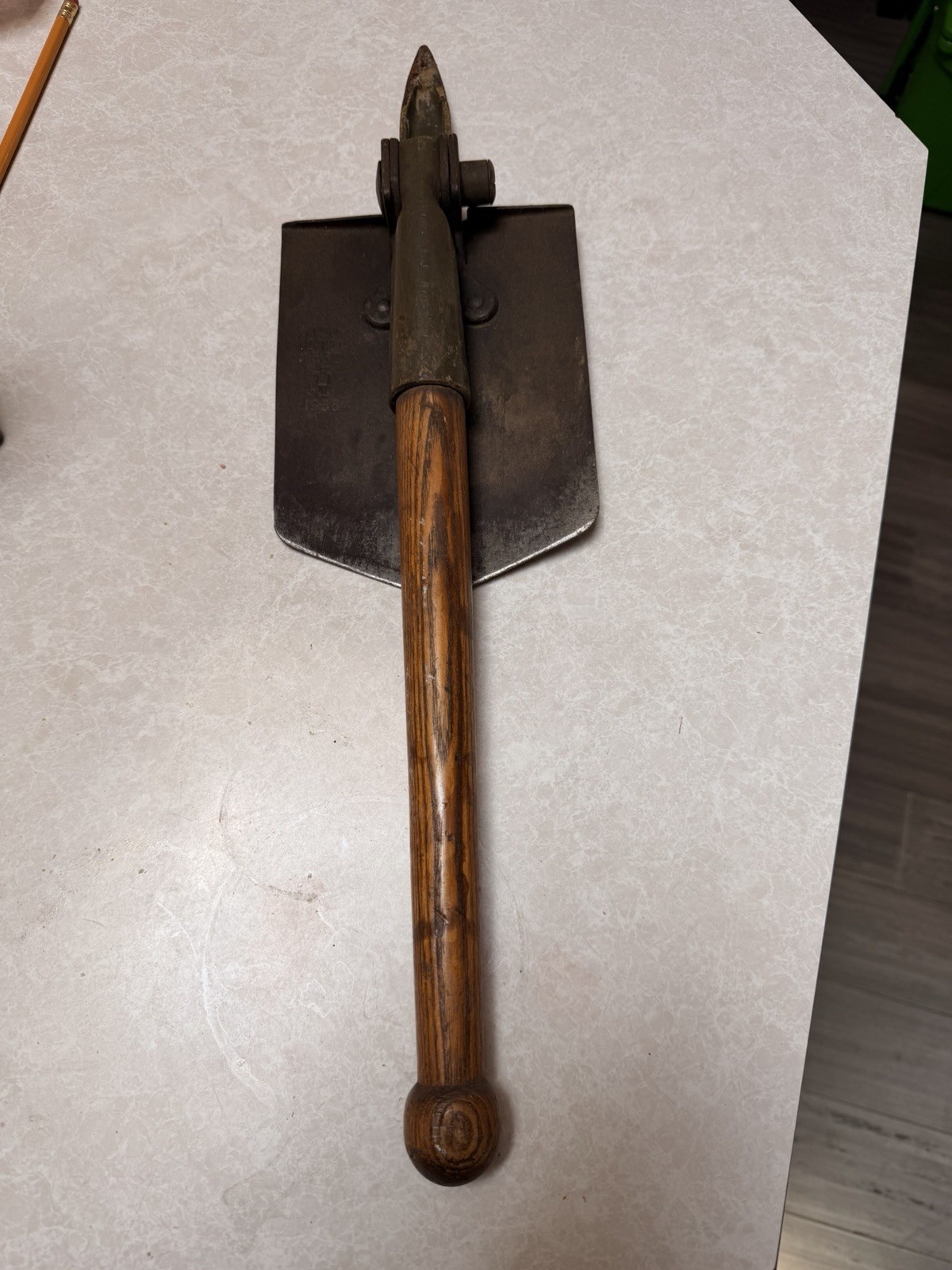 1966 East German DDR NVA Folding Entrenching Tool Military Shovel w/Orig Handle