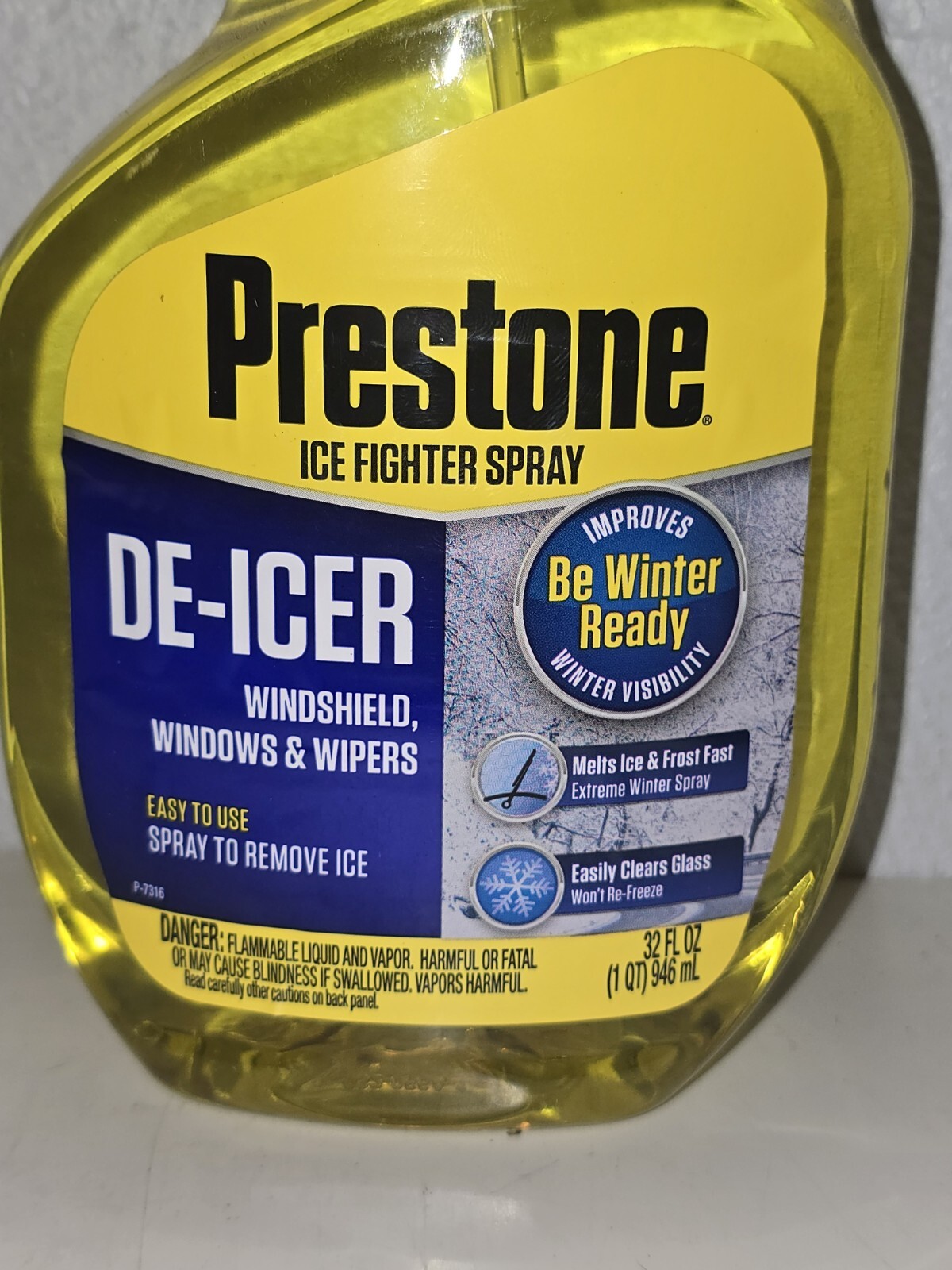 Prestone AS247 Trigger Spray Windshield De-Icer, 32 Oz Windshield De-Icer AS247