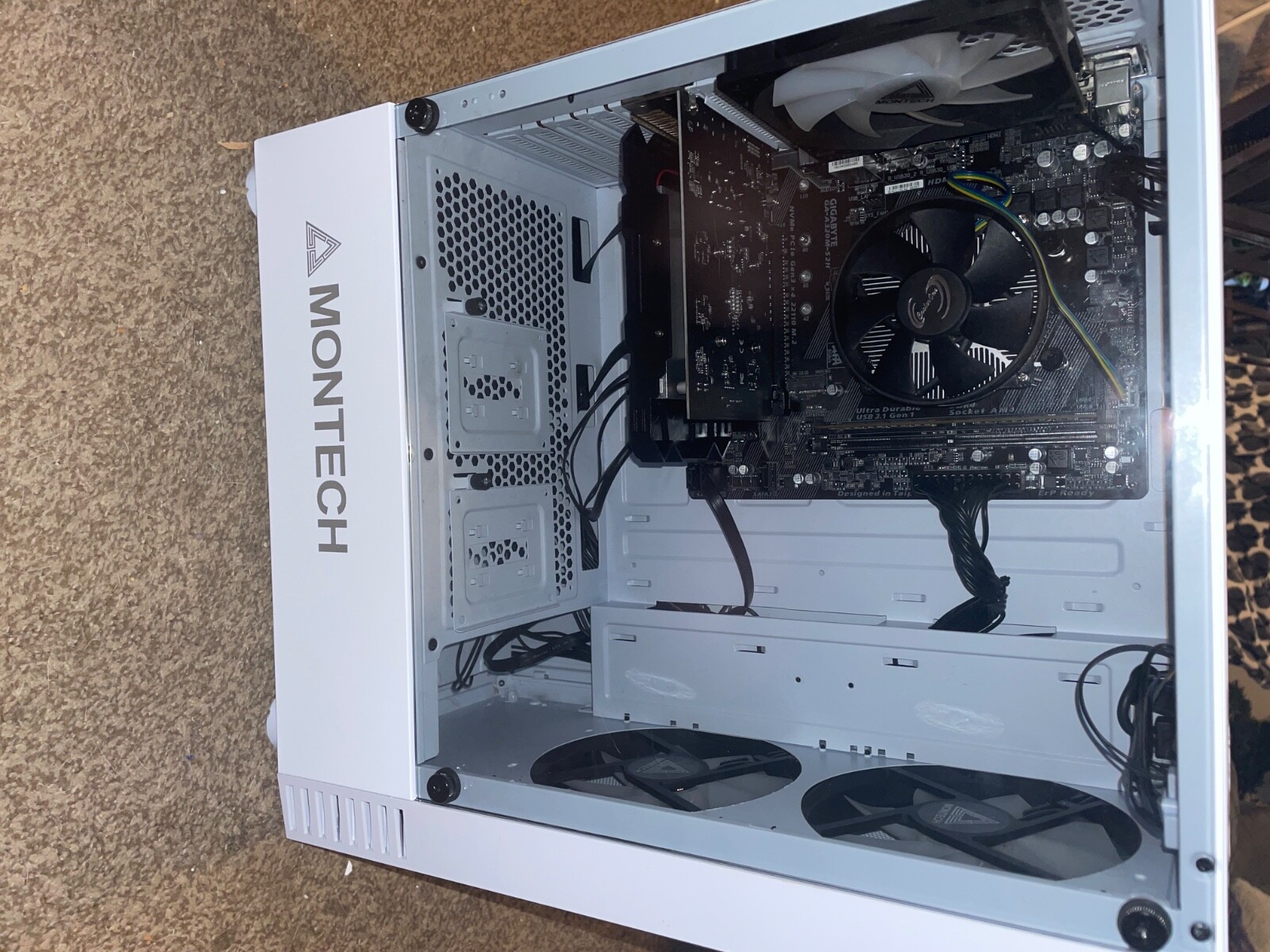 gaming pc desktop flurry white
