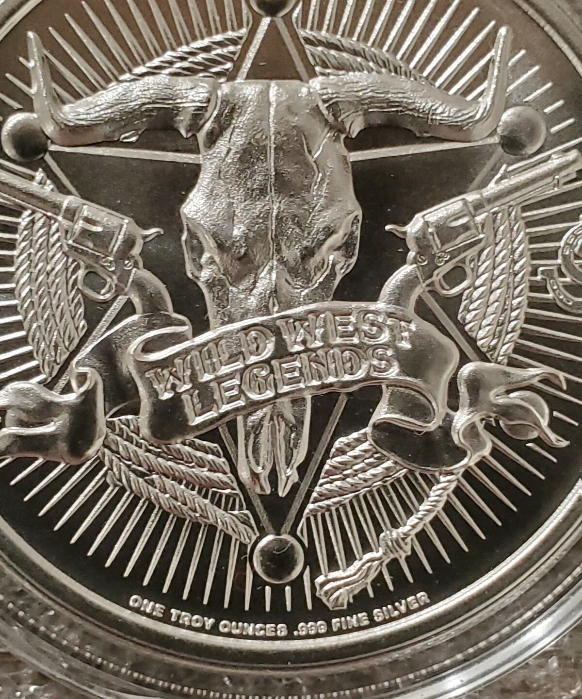 Johnny Ringo 1 oz .999 silver Wild West Legends Gun slinger colt 45 Tombstone