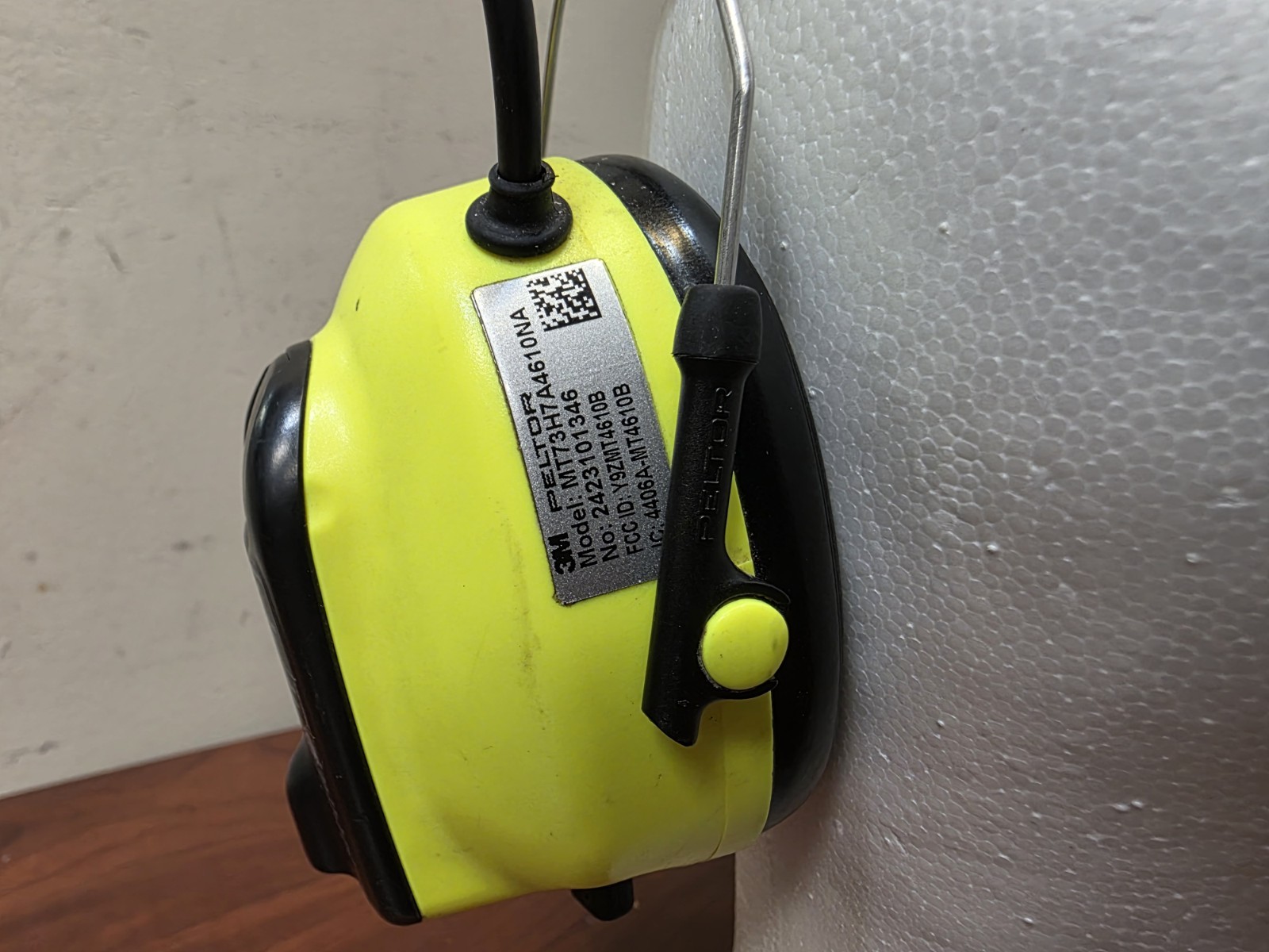 3M PELTOR LiteCom Plus Headset MT73H7A4610NA