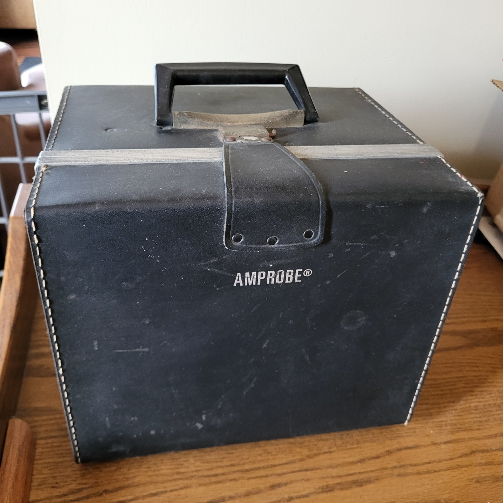 AMPROBE LAV21 AC Volt Ammeter Recorder LAV21-T Original Case - UNTESTED - USA