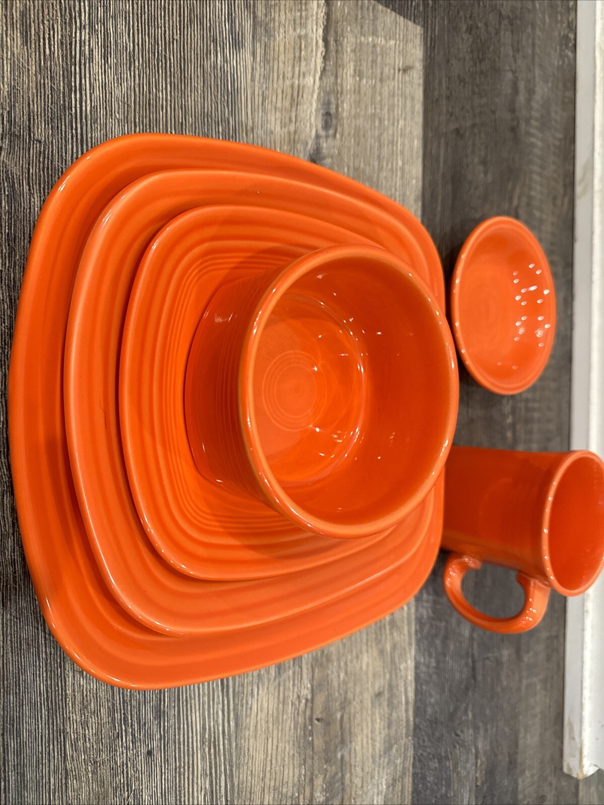Homer Laughlin Fiesta Poppy 6 Piece Classic Set