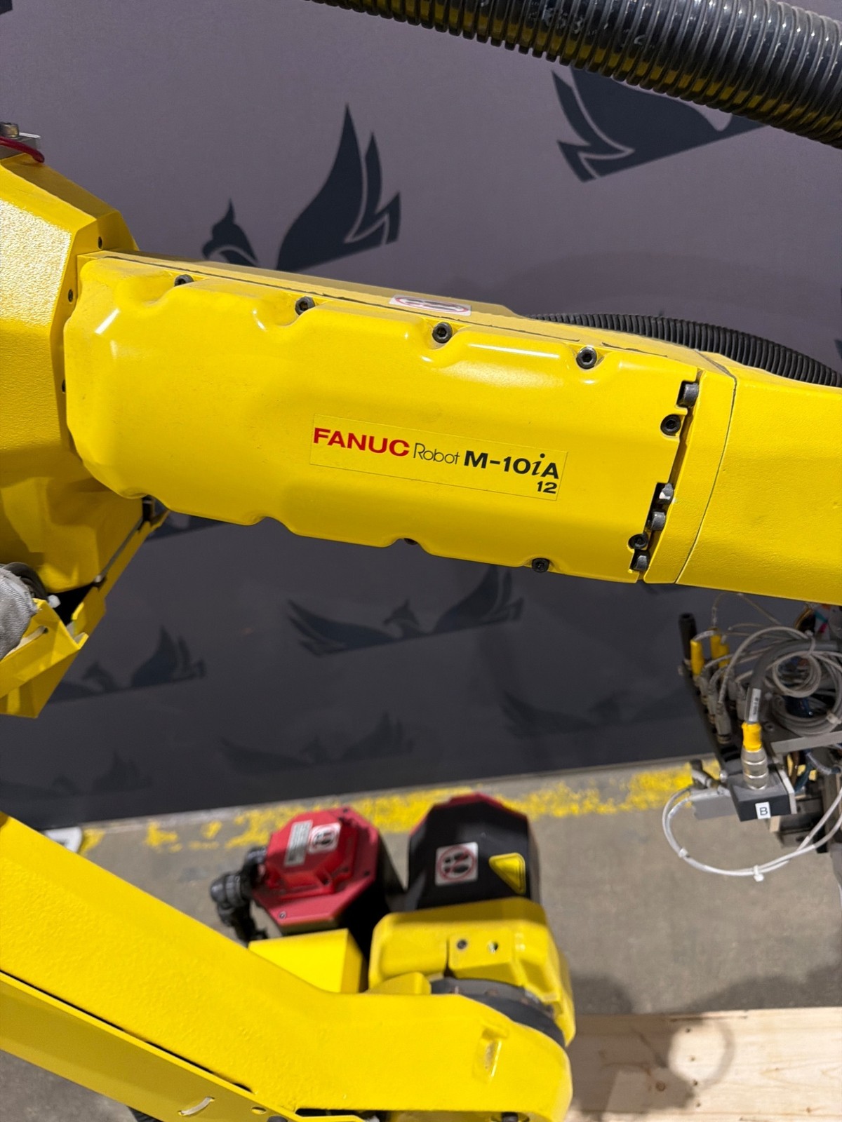 FANUC M‑10iA/12 Complete w/ R‑30iB Controller USED