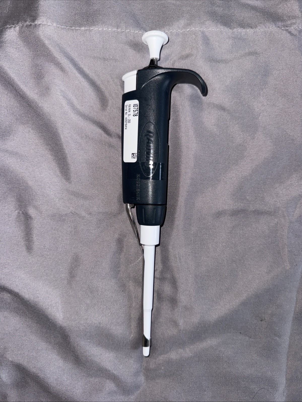 Rainin SL 200 Pipet-Lite 20-200μl LTS Single Channel Pipette