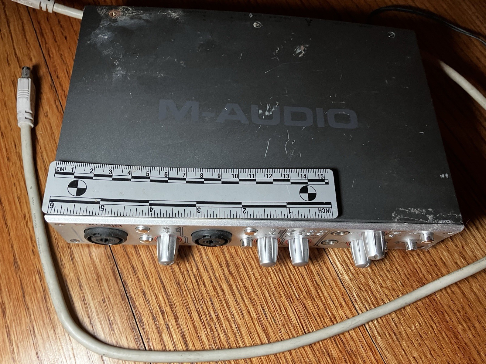 M Audio FireWire 410 interface with power supply