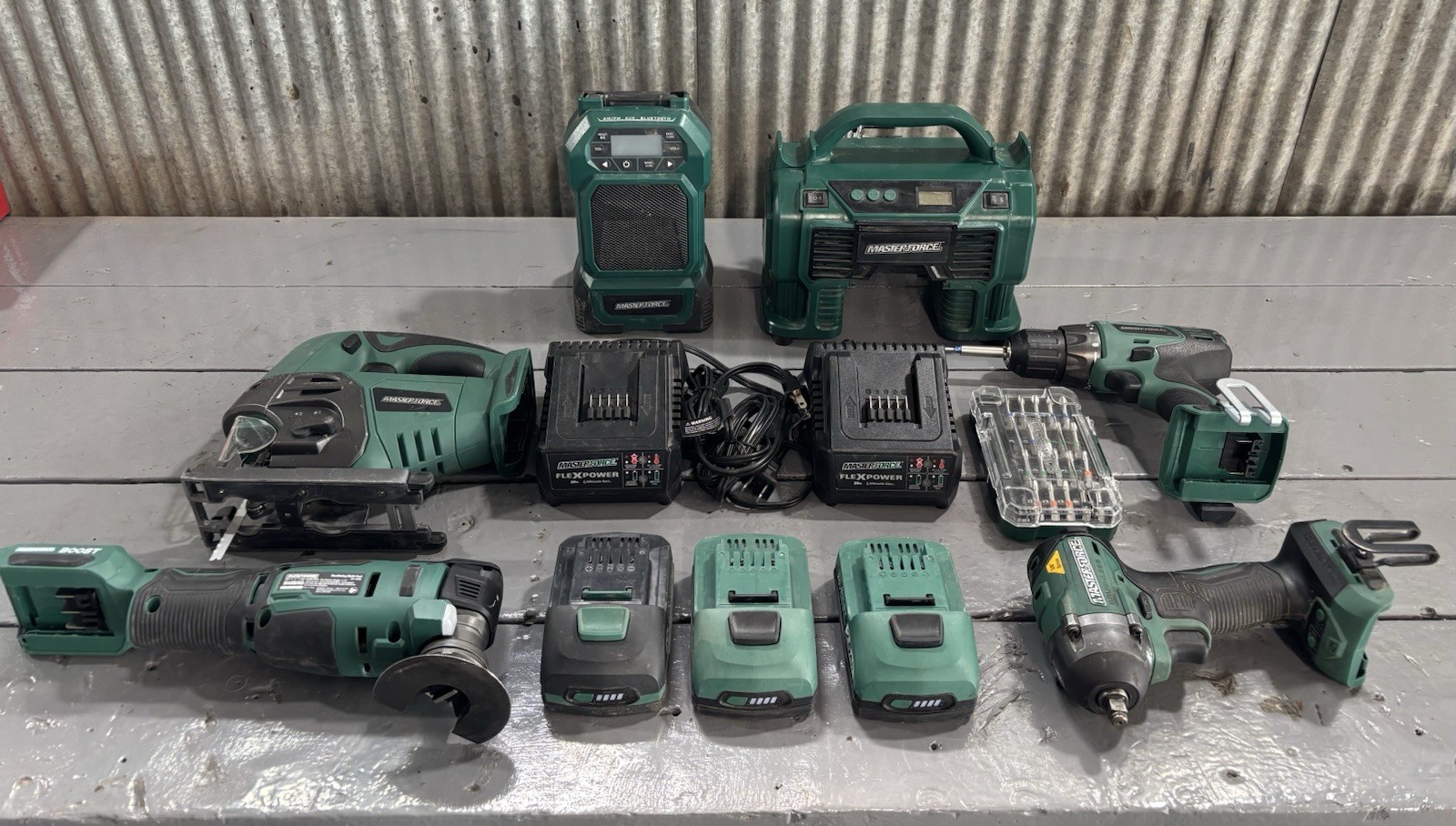 Impact Drill Jigsaw Oscillating Tool Radio Air Compressor Batteries Power Tools