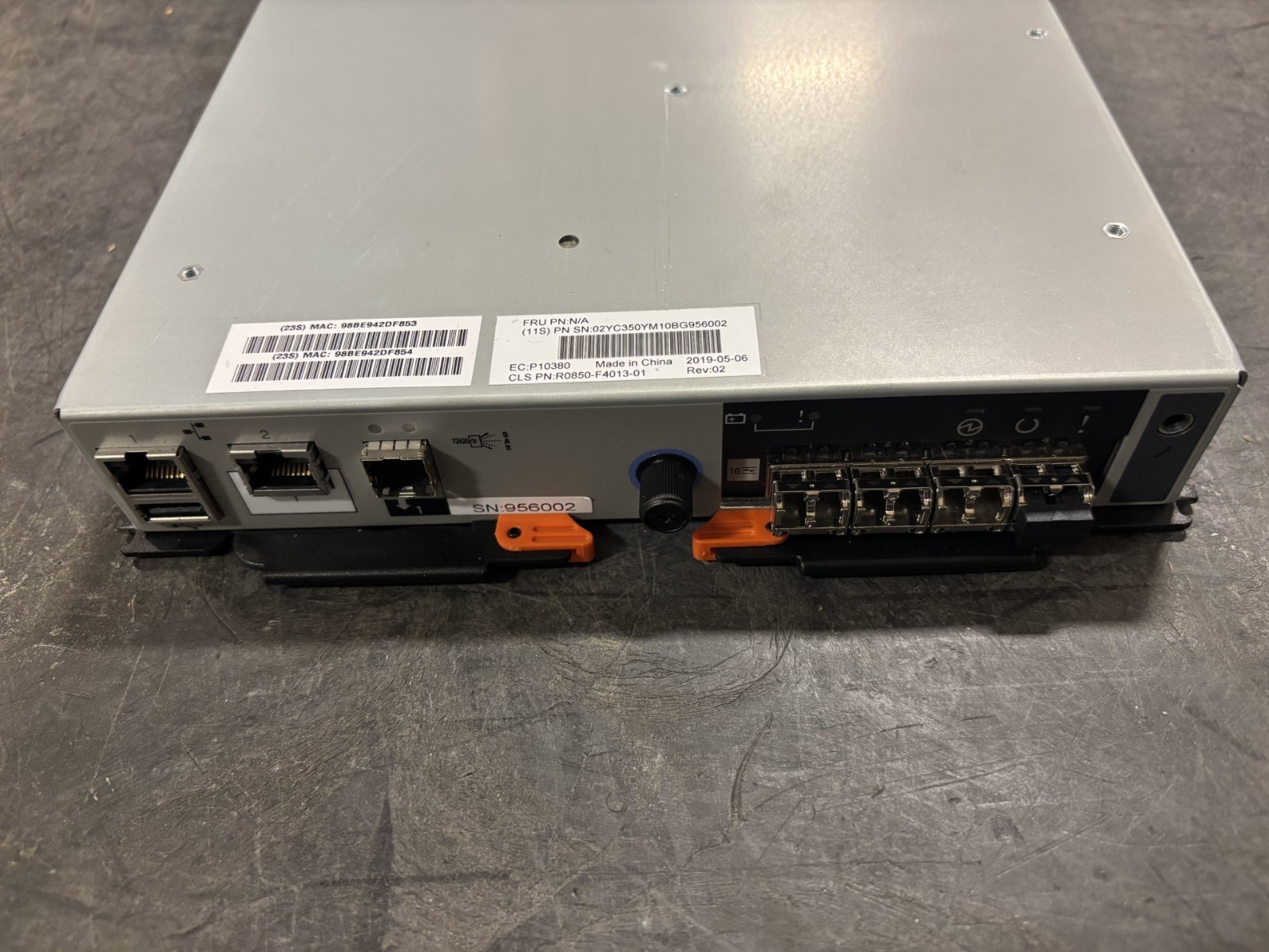 02YC350 02PX516 02PX511 Storwize V5010E Node Controller