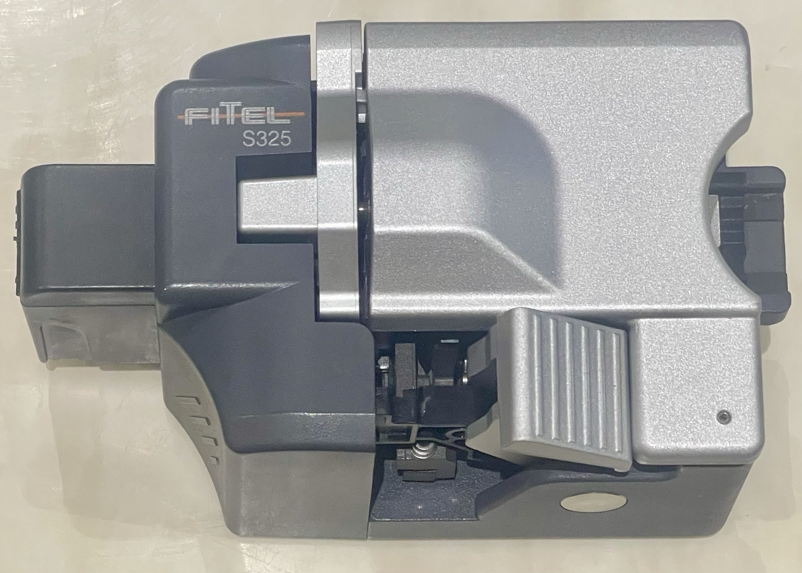 Fitel S325 High Precision Fiber Cleaver with Case