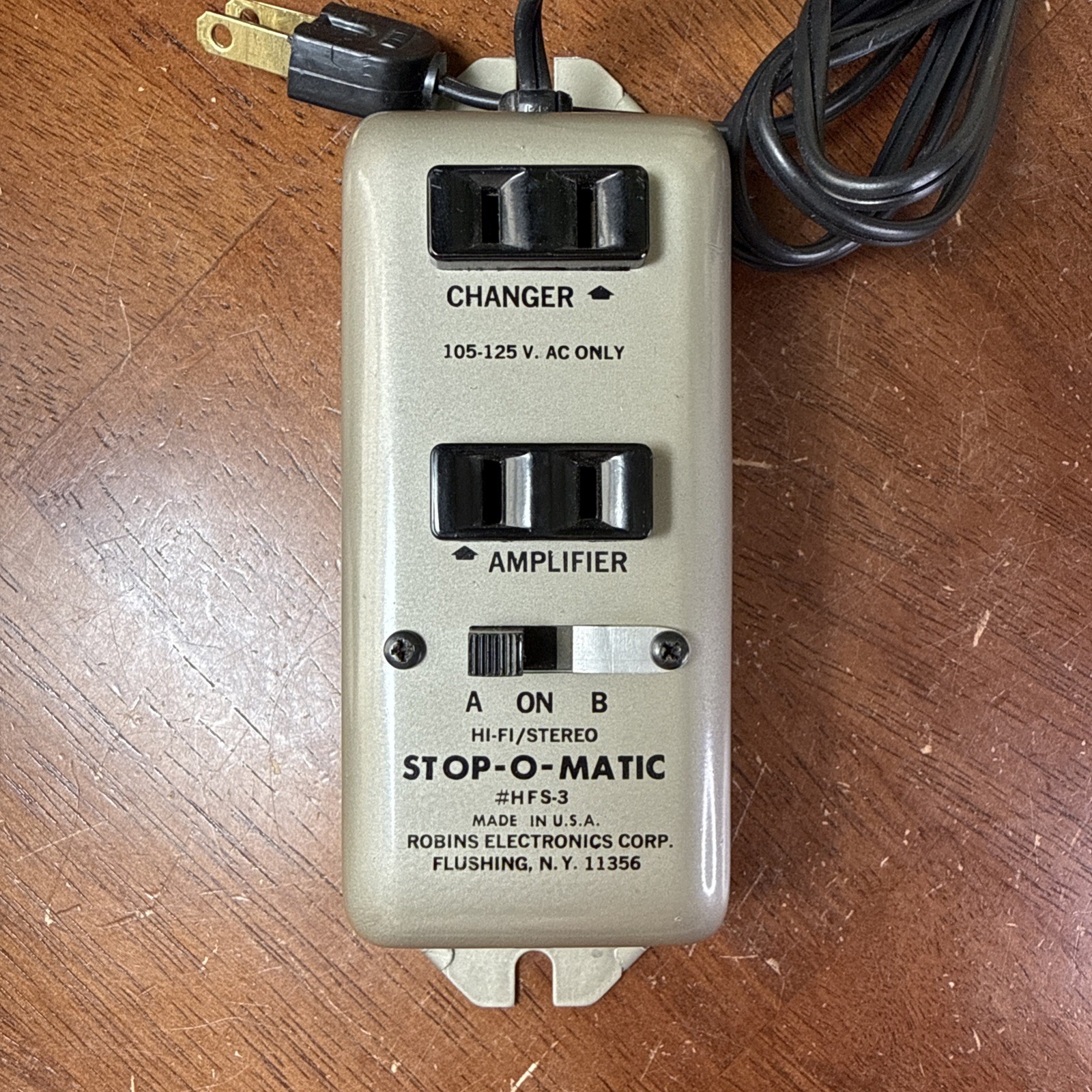 Stop O Matic Switch, Turntable, Amp # PS-3, Robins Electronics Corp, Flushing NY