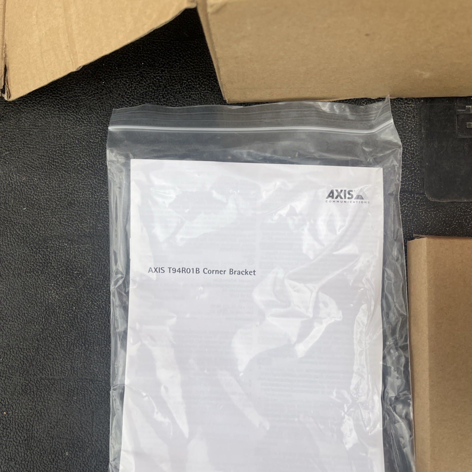 Axis Communications T94R01B Corner Bracket P/N 5507-601 NEW