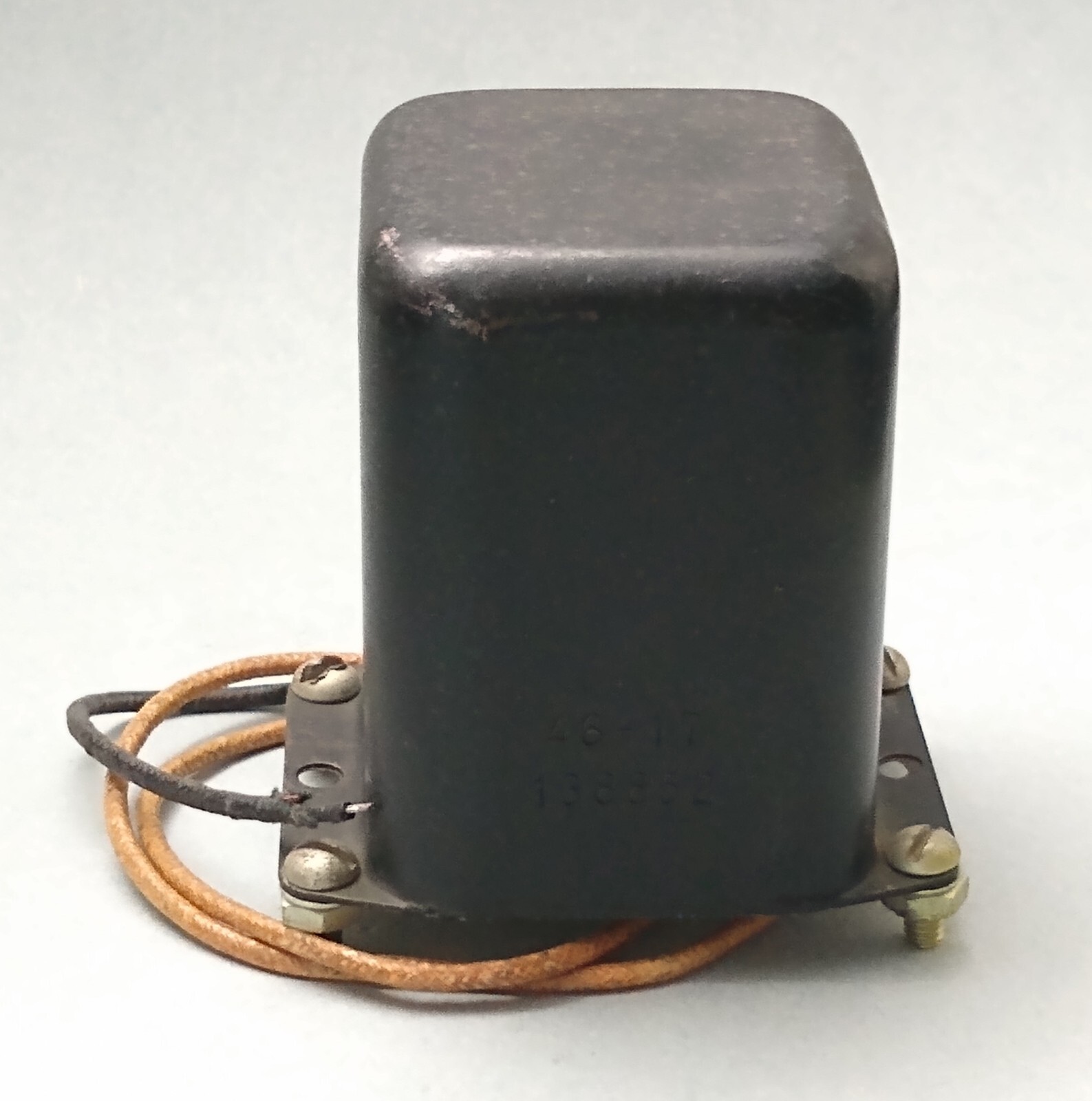 Heathkit DX-20 Filter Choke 10 Hy, 201 Ohms with Mounting Hardware P/N 46-17