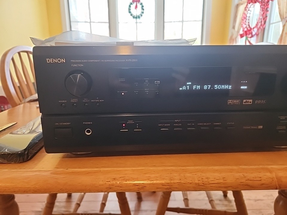 Denon AVR‑2800 Precision AVR Surround Receiver Dolby Digital w/ remote & manual