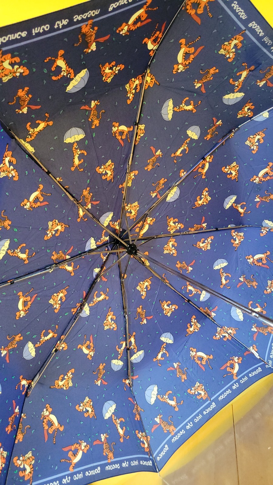 Disney Store Tigger Compact Folding Umbrella Blue, Manual All-Over Print