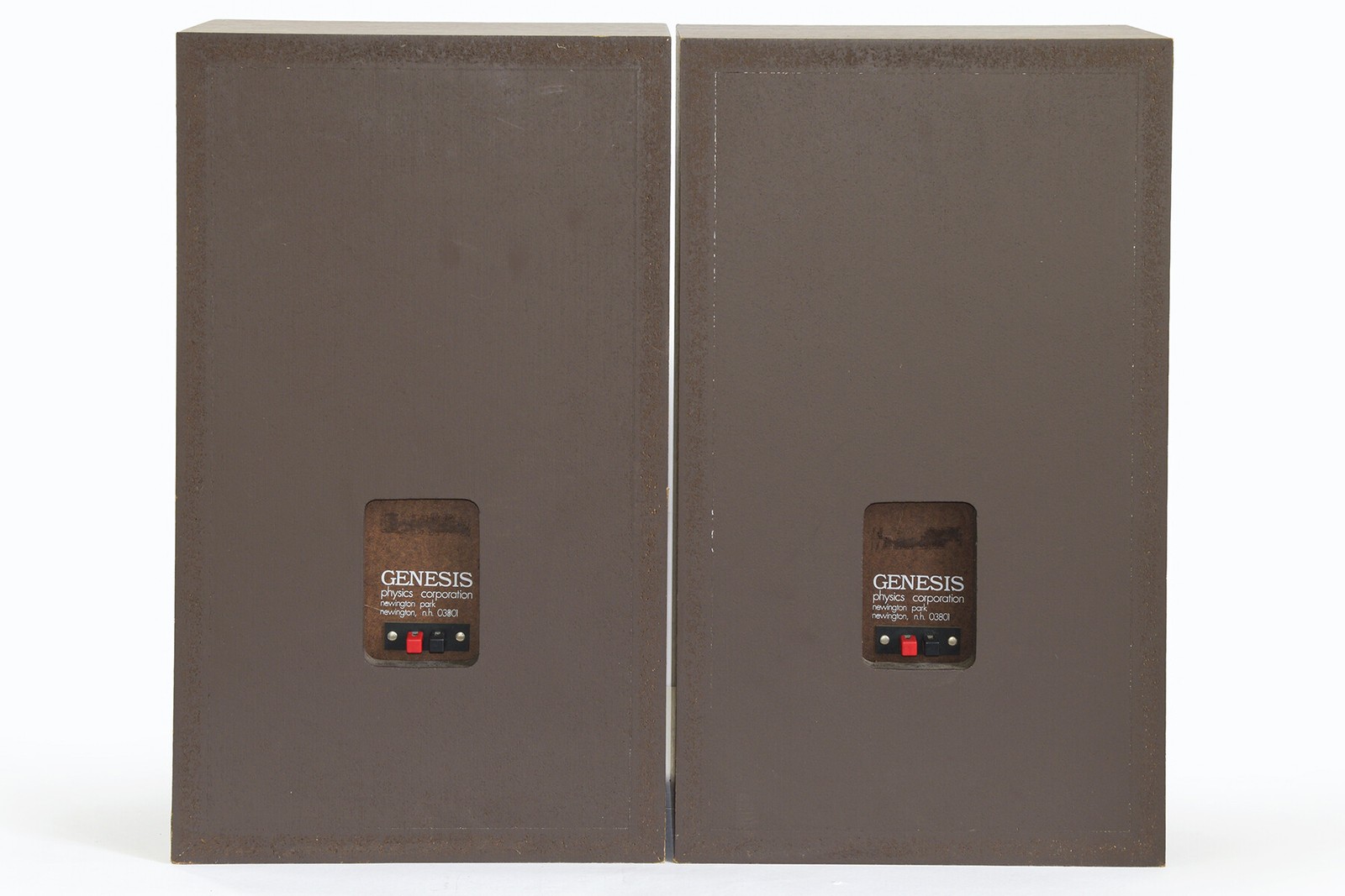 2pcs Genesis Vintage Acoustic Speakers